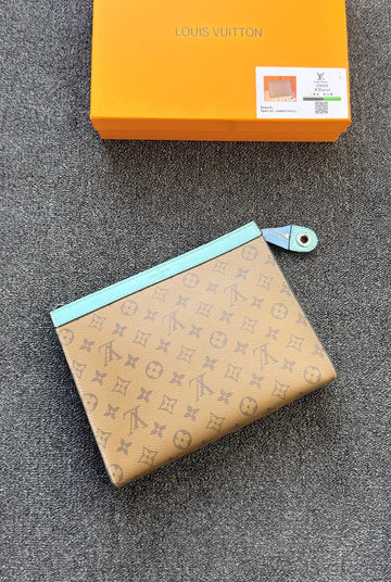 Louis Vuitton Pochette Voyage Souple