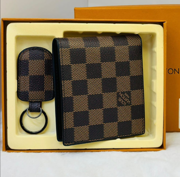 Louis Vuitton wallet gift set